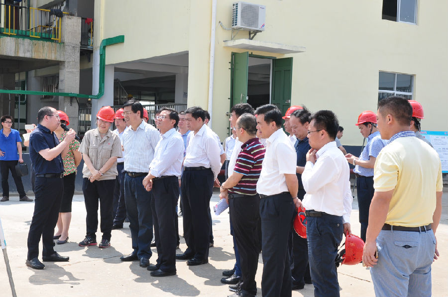 玉林市委書記莫恭明、市長蘇海棠率領(lǐng)四大班子來廣西銀億調(diào)研